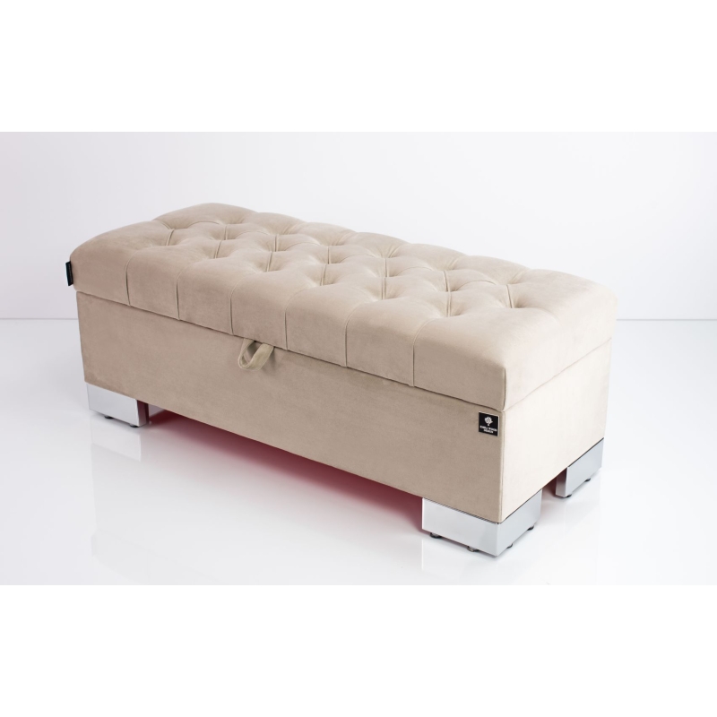 Tufted Storage Bench